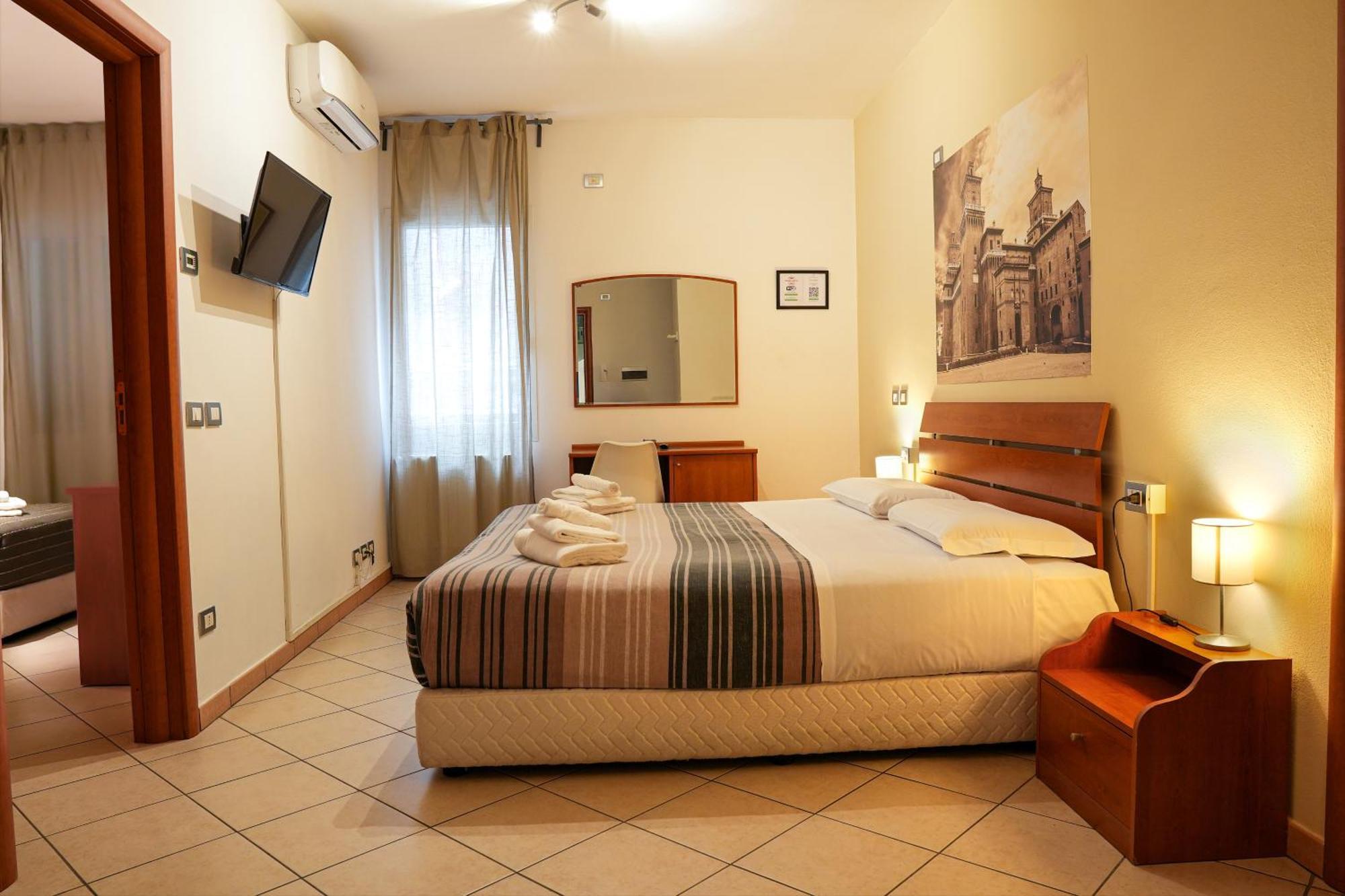 Smart Hotel Ferrara Exterior foto