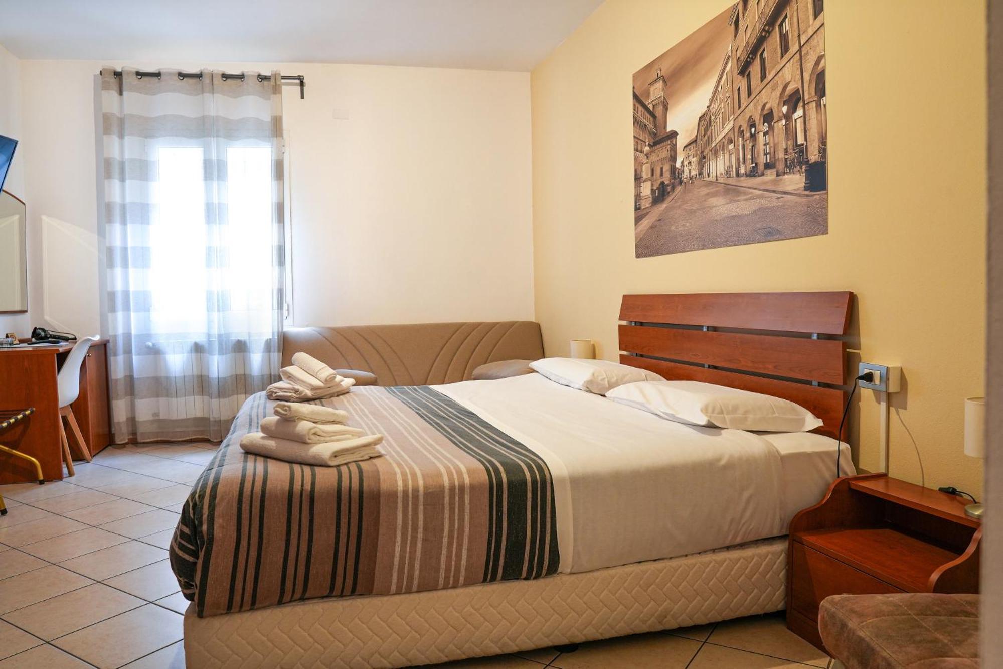 Smart Hotel Ferrara Exterior foto