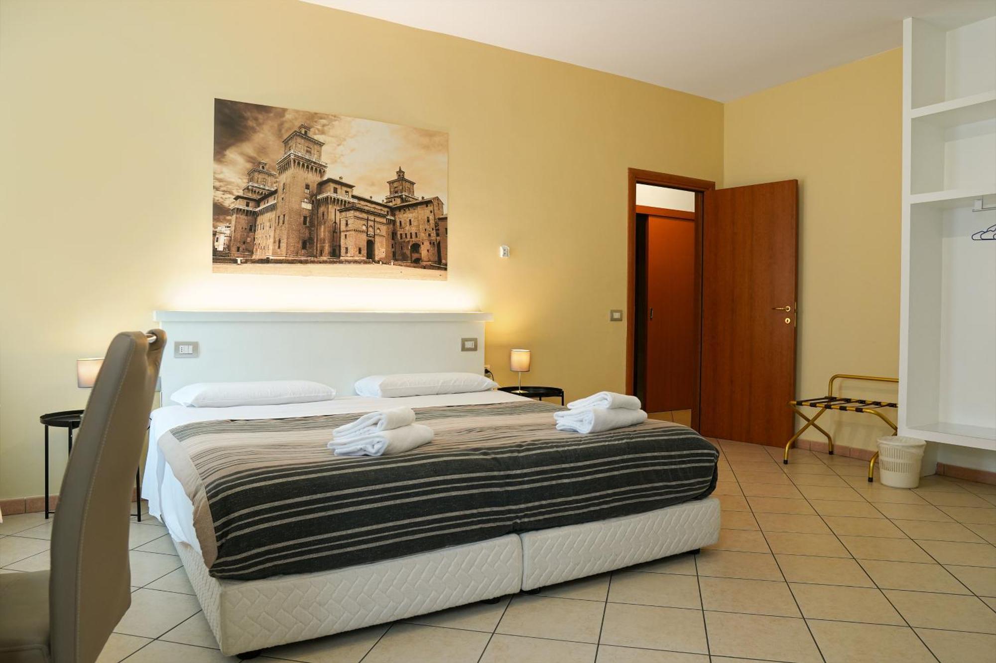 Smart Hotel Ferrara Exterior foto